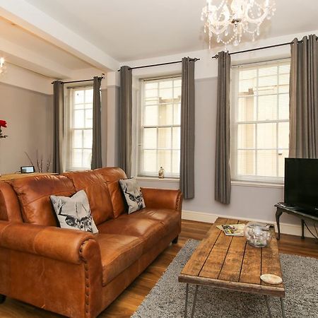The Abberley Apartment - Stay Worcestershire Bagian luar foto