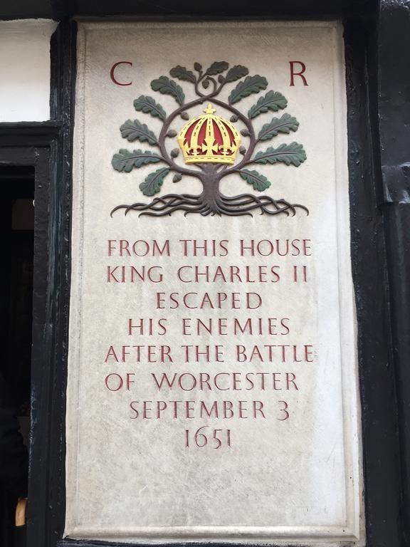 The Abberley Apartment - Stay Worcestershire Bagian luar foto